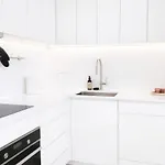 Apartmán Design Penthouse With Private Sauna & Sunset Balcony